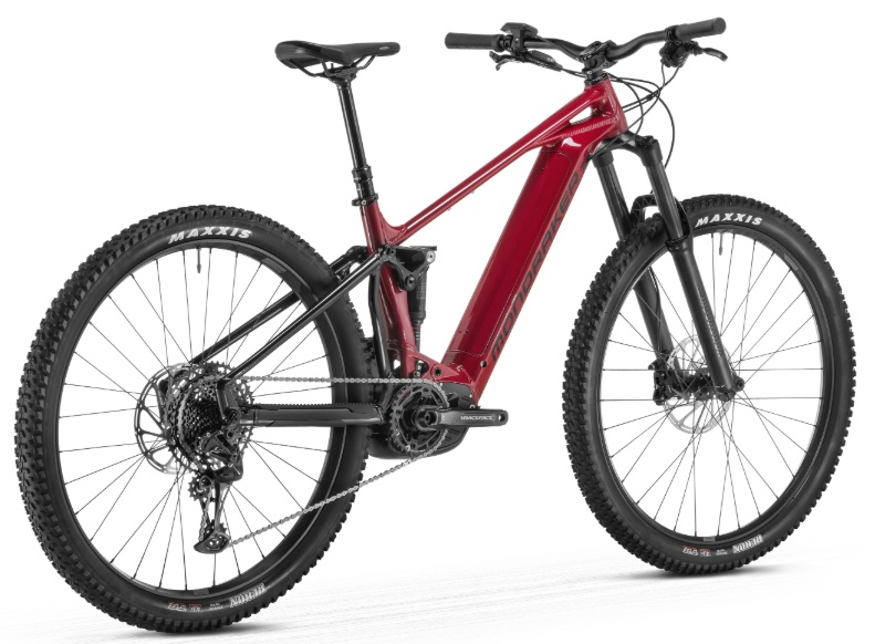 Celoodpružené elektrokolo MONDRAKER Chaser Celoodpružené e-MTB elektrokolo MONDRAKER Chaser s motorem Bosch CX 750Wh a vidlicí Fox 36 Float