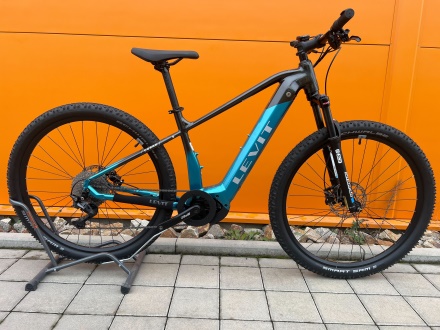 Testovací elektrokolo - LEVIT - Corax Bosch CX 3 625 Over Teal Black Pearl 17"
