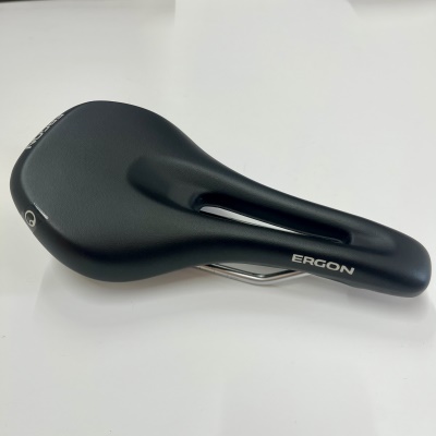 Testovací sedlo - ERGON SM Women černá S/M