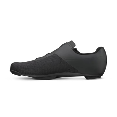 FIZIK - silniční tretry Tempo Lyra černá (1)