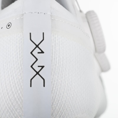 FIZIK - silniční tretry Vento Vega Carbon bílá (6)