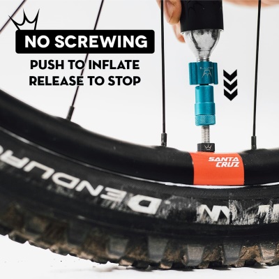 PEATYS - sada CO2 a hlavice Holeshot CO2 Tyre Inflator MTB 25G modrá (2)