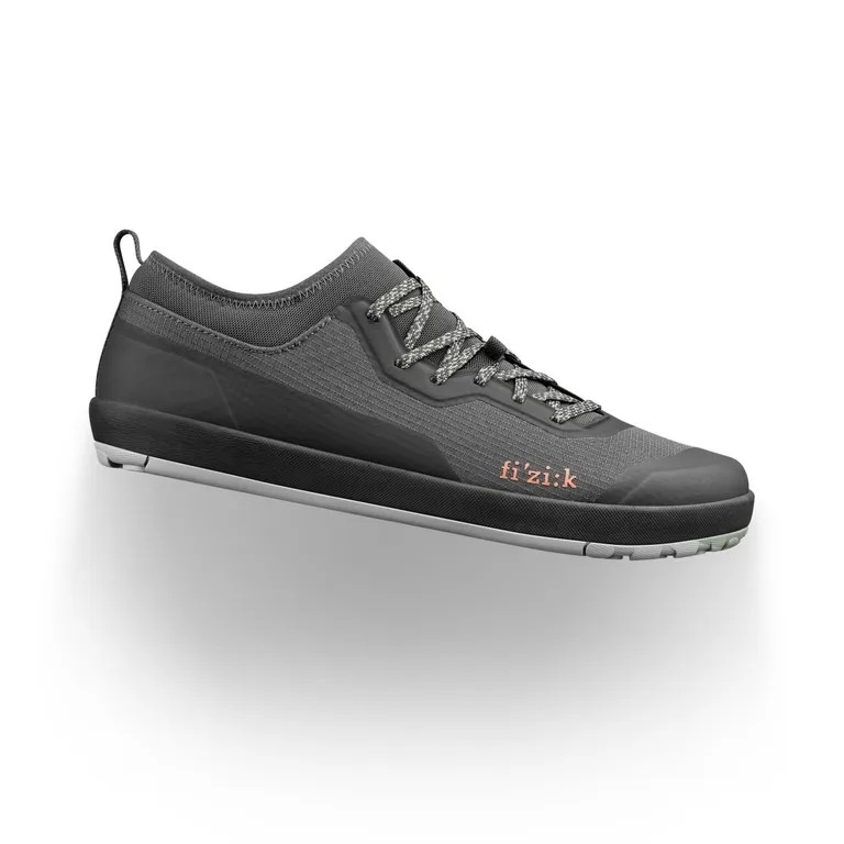 FIZIK - MTB boty Gravita Versor Flat 2.0 šedá/černá