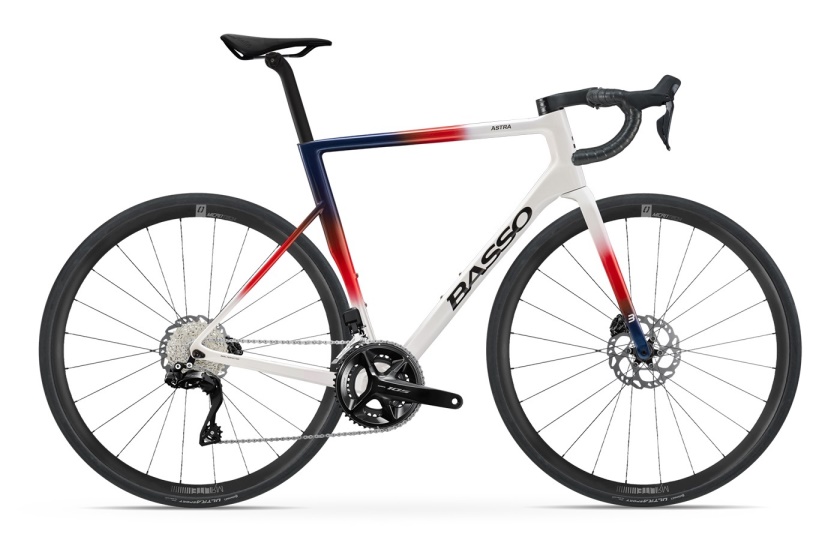 BASSO - silniční kolo Astra Shimano 105 Di2 Microtech MrLite Chroma white 2026