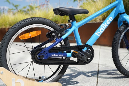 BAJKEE - dětské kolo 16" modrá (8)