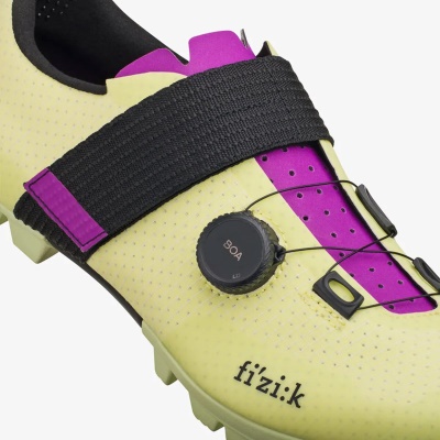 FIZIK - tretry Vento Ferox Carbon světle zelená/fialová (4)